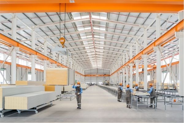 Sandwich Panel Phương Nam vượt khó giữa đại dịch