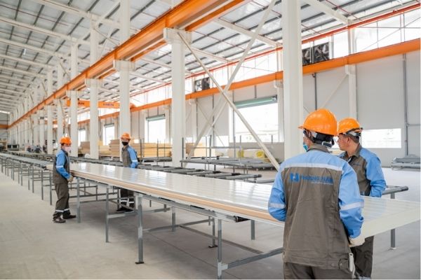 Phương Nam mở rộng thị trường tấm cách nhiệt chất lượng cao
