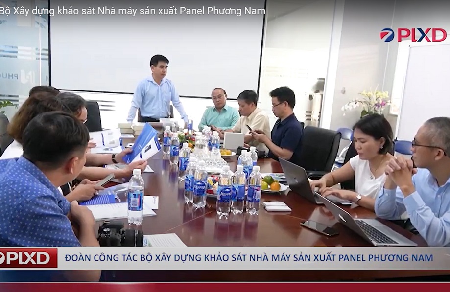 The Delegation of the Ministry of Construction surveyed the Phuong Nam Sandwich Panel Factory